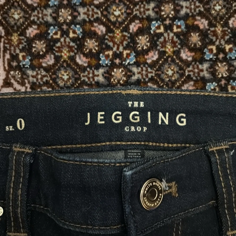 Classic Black Women's Jeans - Picture 4 of 10